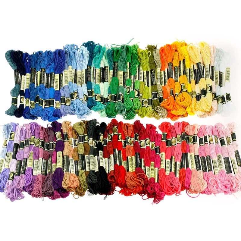 kit 45 linha meadas para bordar ponto cruz / 3 meadas de cada cor /cores fortes, vivas/e seus tons