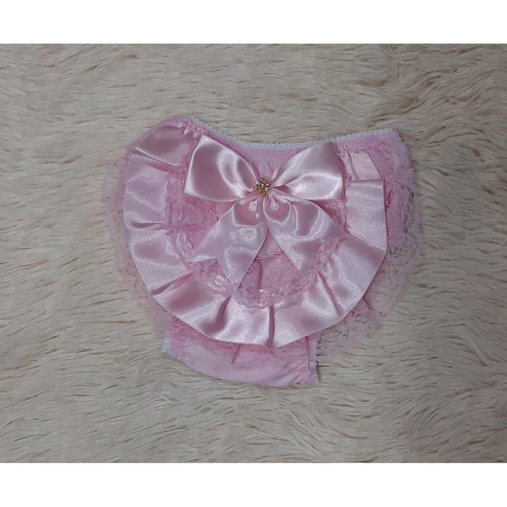 Calcinha Bunda Rica ou Tapa Fralda Rosa Claro Com Renda e Laço Bebê. Calcinha que Deixa o Bumbum da Bebe Bem Fofo!