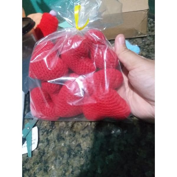 Kit com 10 corações em crochê amigurumi