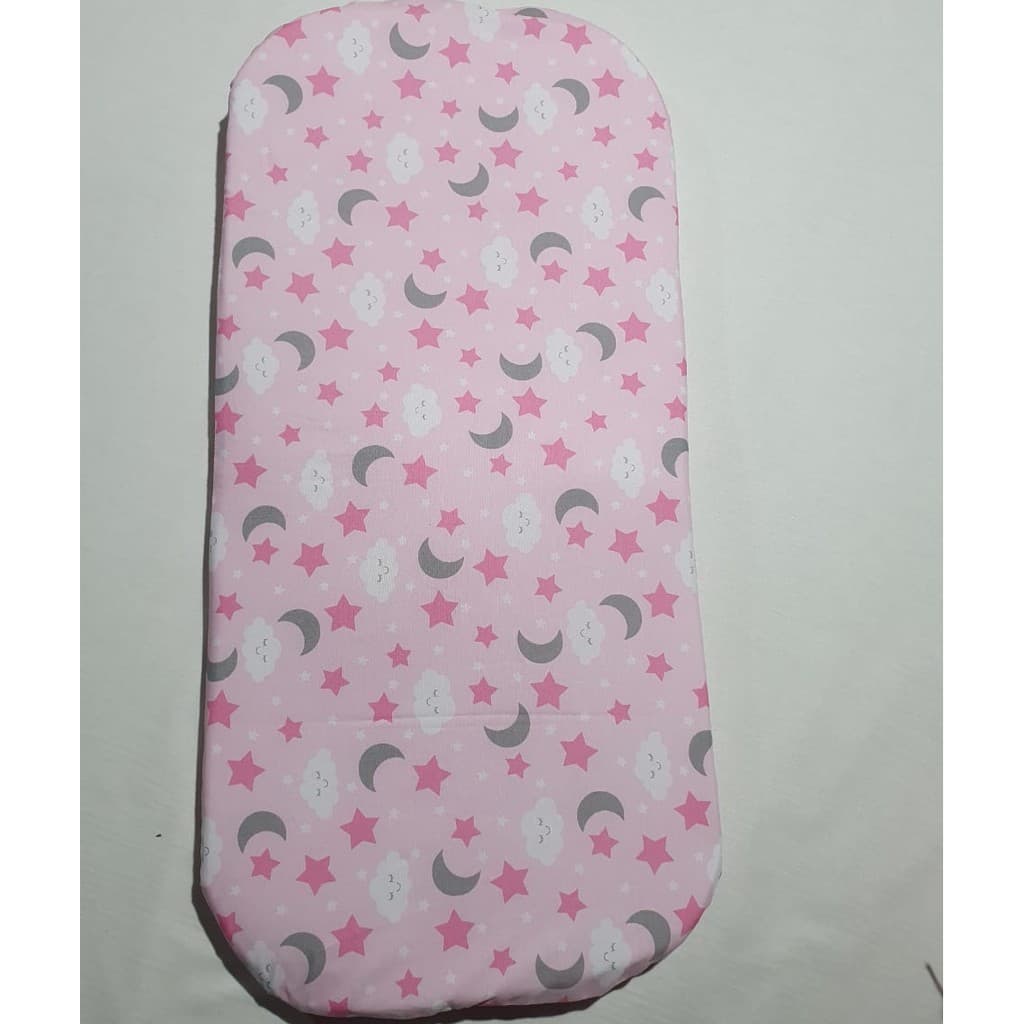 Colchão para Carrinho de Bebê Menina com Espuma Rosa e Cinza Estrelas Nuvens Céu Rosa e Cinza Colchao Carrinho Nenem Menina