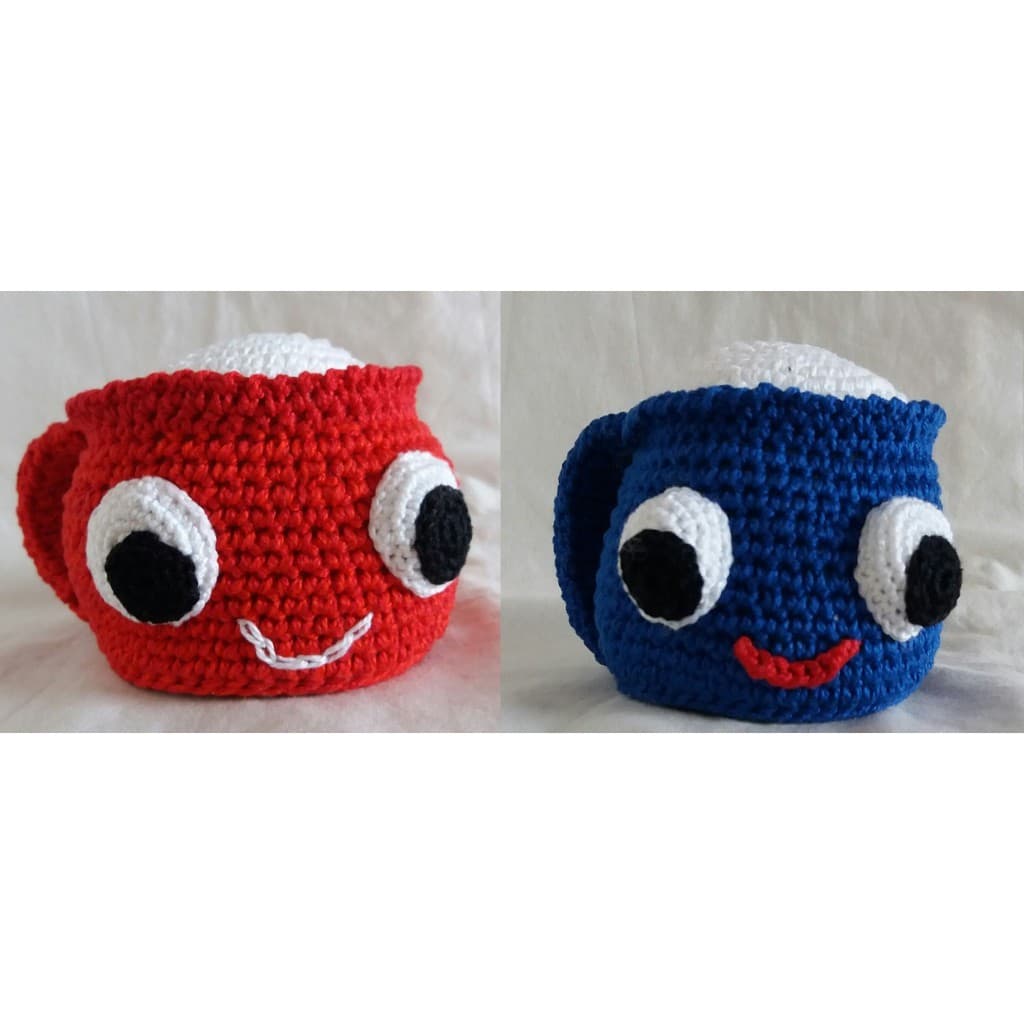 Xícara Alfineteiro Amigurumi Crochê Porta Agulhas e Alfinetes Vermelha ou Azul Feito a mão