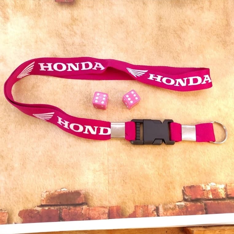 Kit Menina Cordão Moto Chaveiro + Pino de Pneus Dadinho Rosa para Moto