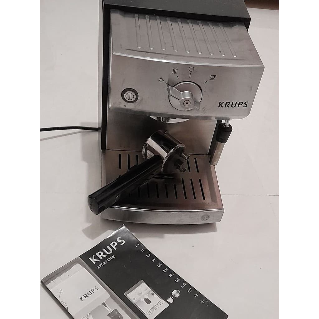 Cafeteira Krups - Café Expresso- Modelo xp52
