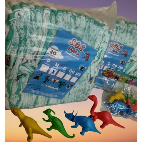 KIT 2 Pacotões Fraldas Infantil (Qualquer Tamanho) P/M/G/GG/XXG + KIT Dinossauros brinquedo