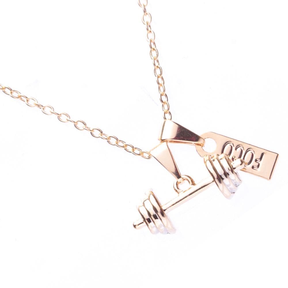 Colar Academia Halteres Com Placa Foco Folheado A Ouro 18k