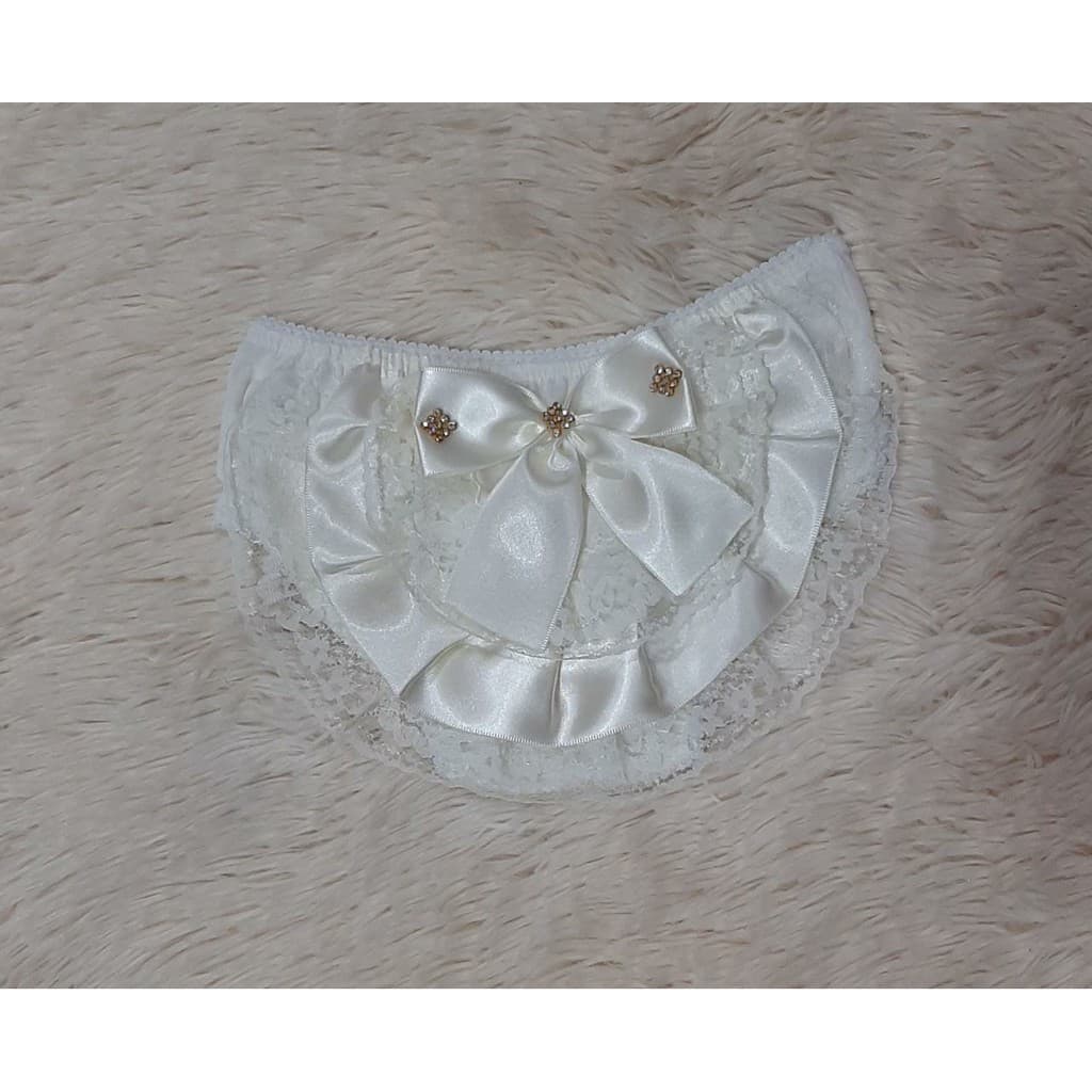 Calcinha Bunda Rica ouTapa Fralda Off White Com Renda e Laço Bebê. Calcinha que Deixa o Bumbum da Bebe Bem Fofo!