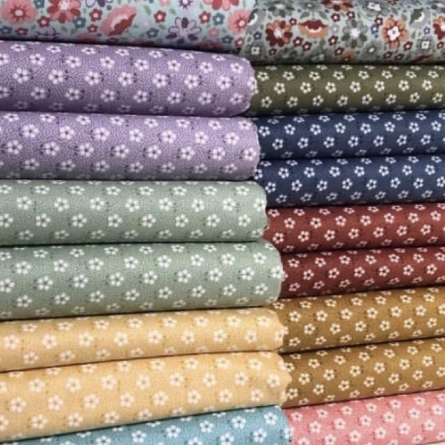 Tecido Tricoline 100% Algodão Fuxicos e Fricotes Coleção Primavera 0,50m x 1,50m p/ Costura Criativa Patchwork