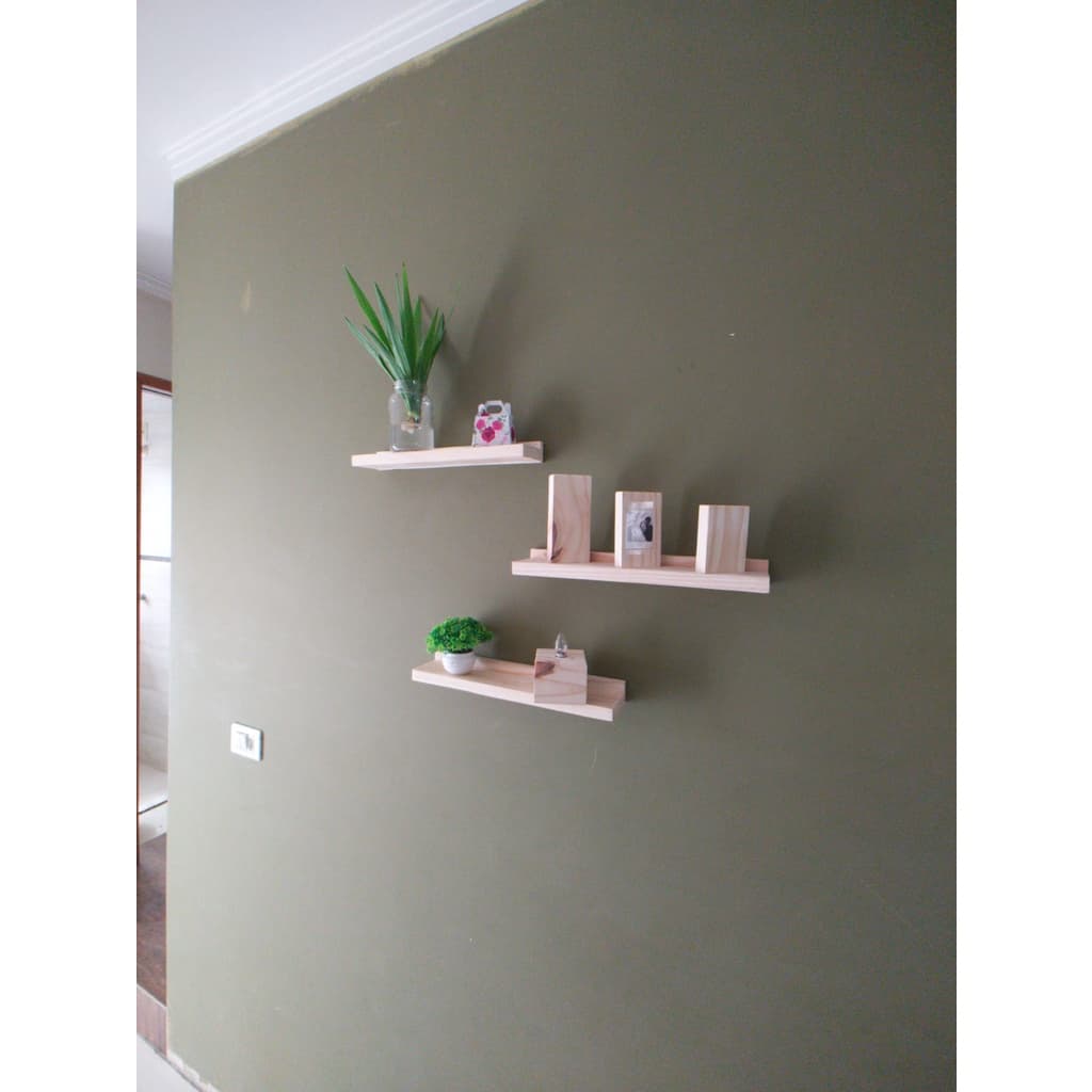 Prateleira multifuncional , porta temperos ,  espelhos , suporte  de molduras de fotos, flores, quadros, decorativos e decoração de parede ,decoração  casa , sala , quarto, cozinha,retratos ótimo presente para dia das mães.
