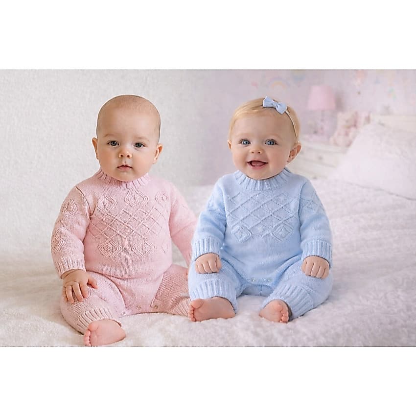 Kit 2 Peças Macacão Roupa de Bebê Em Trico RN Vira Pezinho De Menina e Menino Delicada e Quentinha