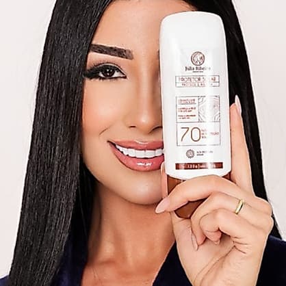 Protetor Solar FPS 70 120ml Alta Proteção UVA/UVB, toque seco, antissinais, rosto e corpo