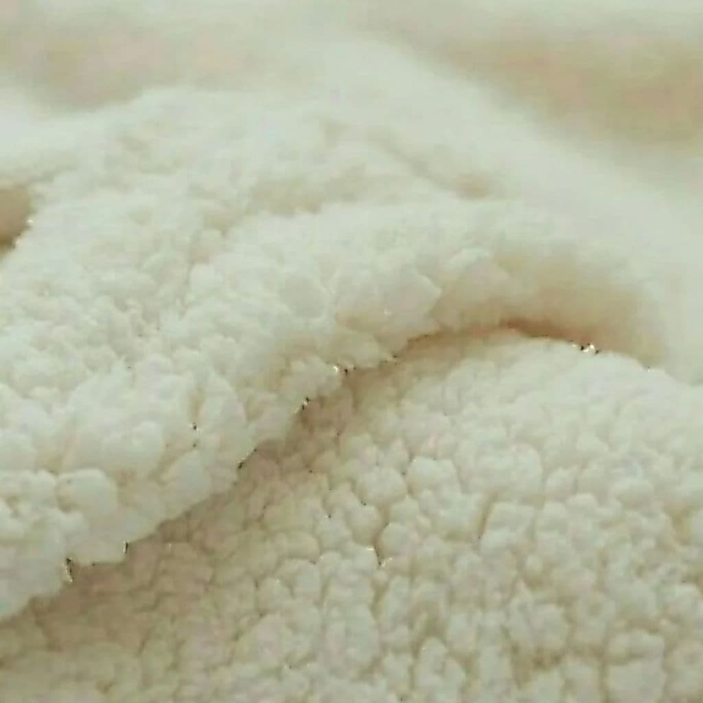 Tecido Carapinha Lã de Ovelha Pelúcia para Artesanato, Patchwork, Roupas - 1m x 1,60m