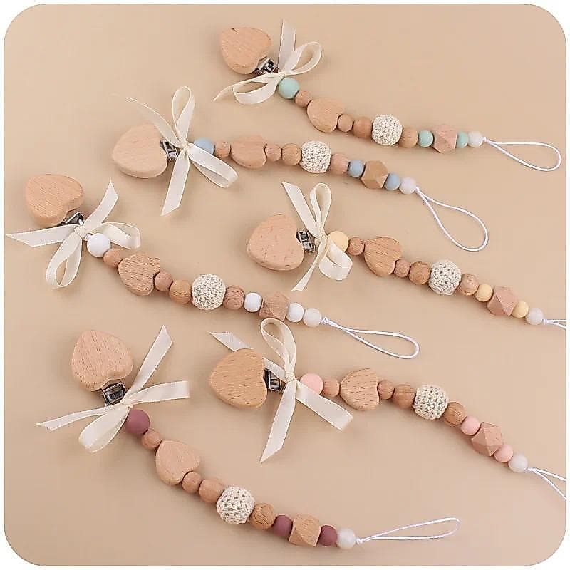 Corrente de Chupeta Personalizada para Bebê com Contas de Madeira em Forma de Coração, Suporte para Chupeta, Protetor de