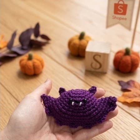 Kit 10 chaveiros morcego amigurumi crochê