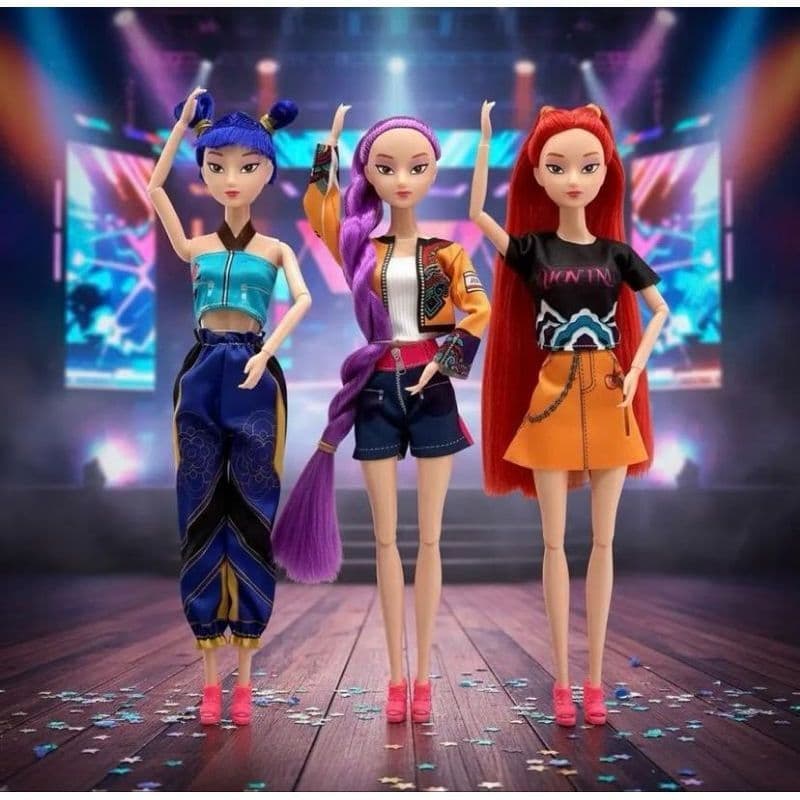 Bonecas Guerreiras K-Pop Articuladas Musical 30 cm Zoey Mira Rumi