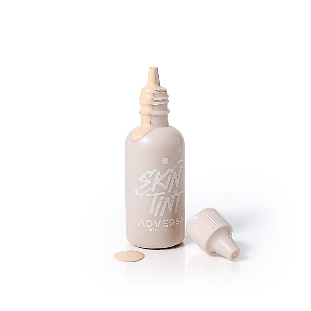 BASE LIQUIDA MATTE / FLUIDA VEGANA ADVERSA SKIN TINT