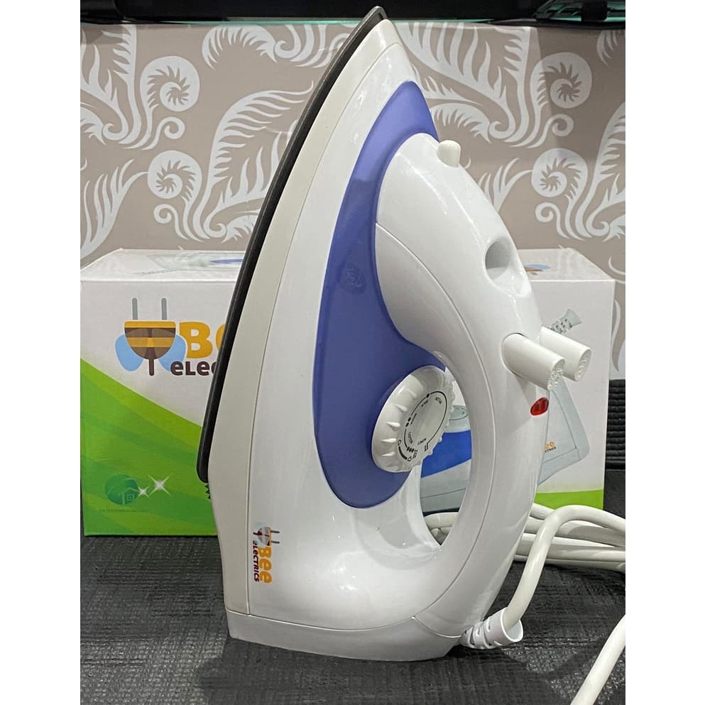 Ferro de passar a vapor BEE cor branco e azul com base 110v+MODELOS