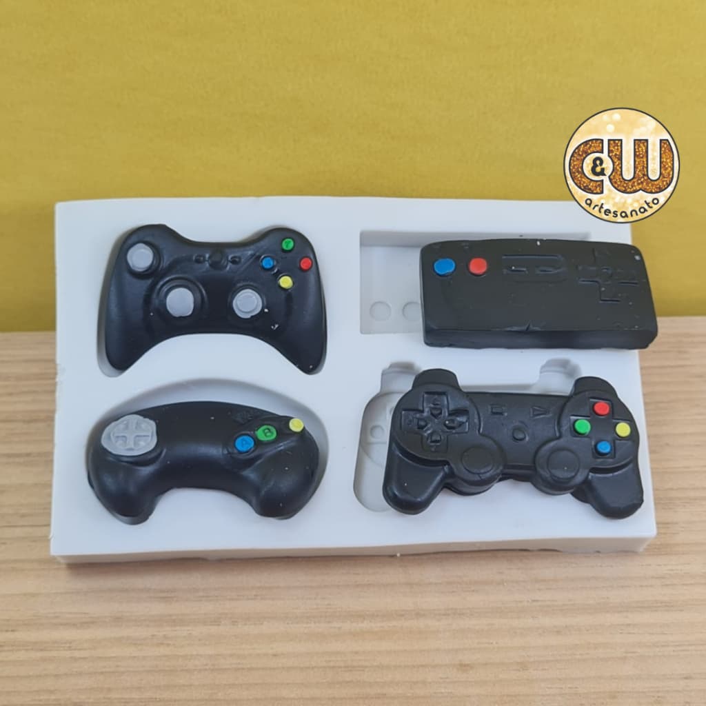 Molde Silicone Controles Game c/ 4 / Video Game  Confeitaria e Artesanato - Festa