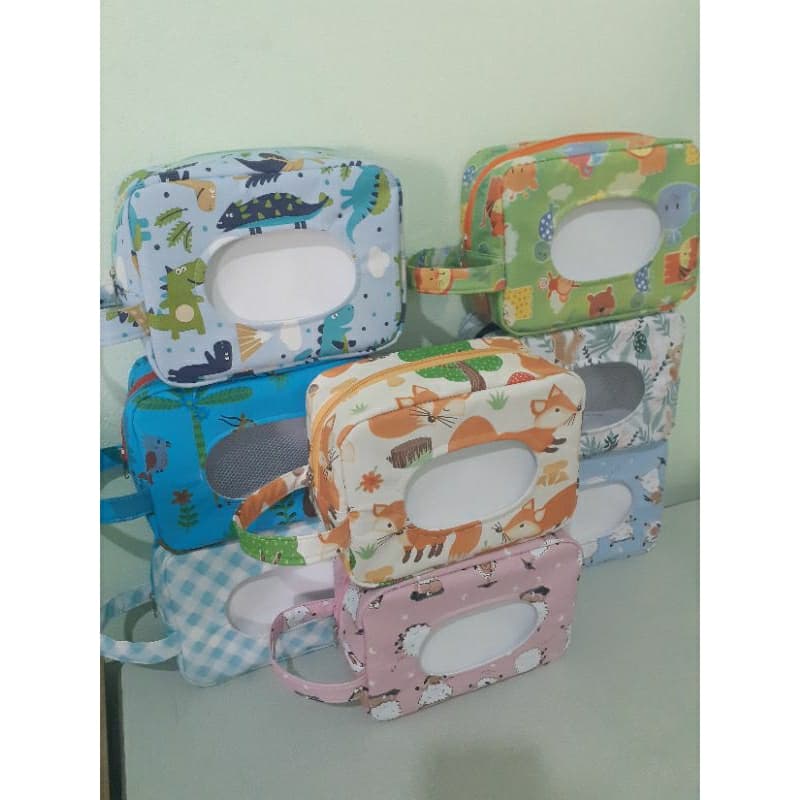 Necessaire Porta Fraldas Lenço Umedecido Impermeável Bebê Bolsa Maternidade Creche Dinossauro Safari