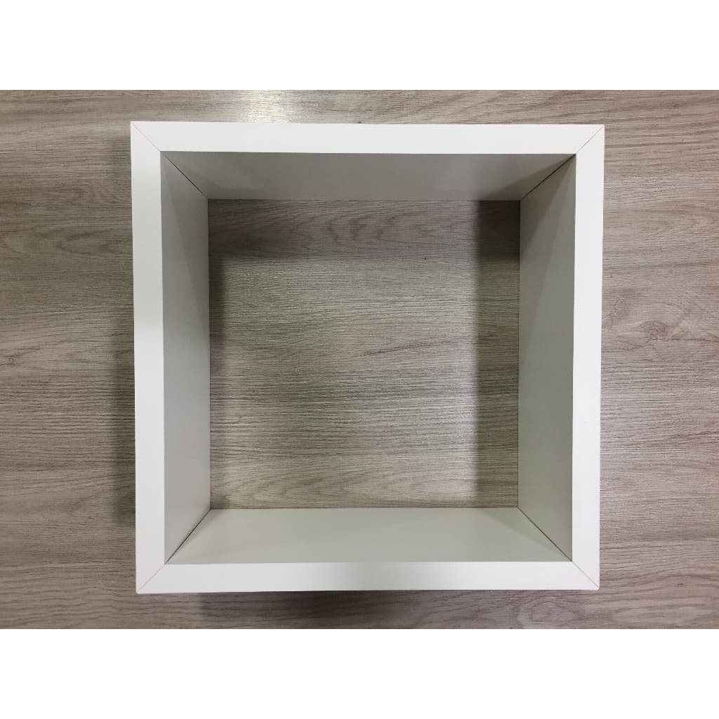 Nicho quadrado com suporte invisível 30x30x13 MDF Branco - Decoração de parede (sala, quarto de bebê, salão beleza)