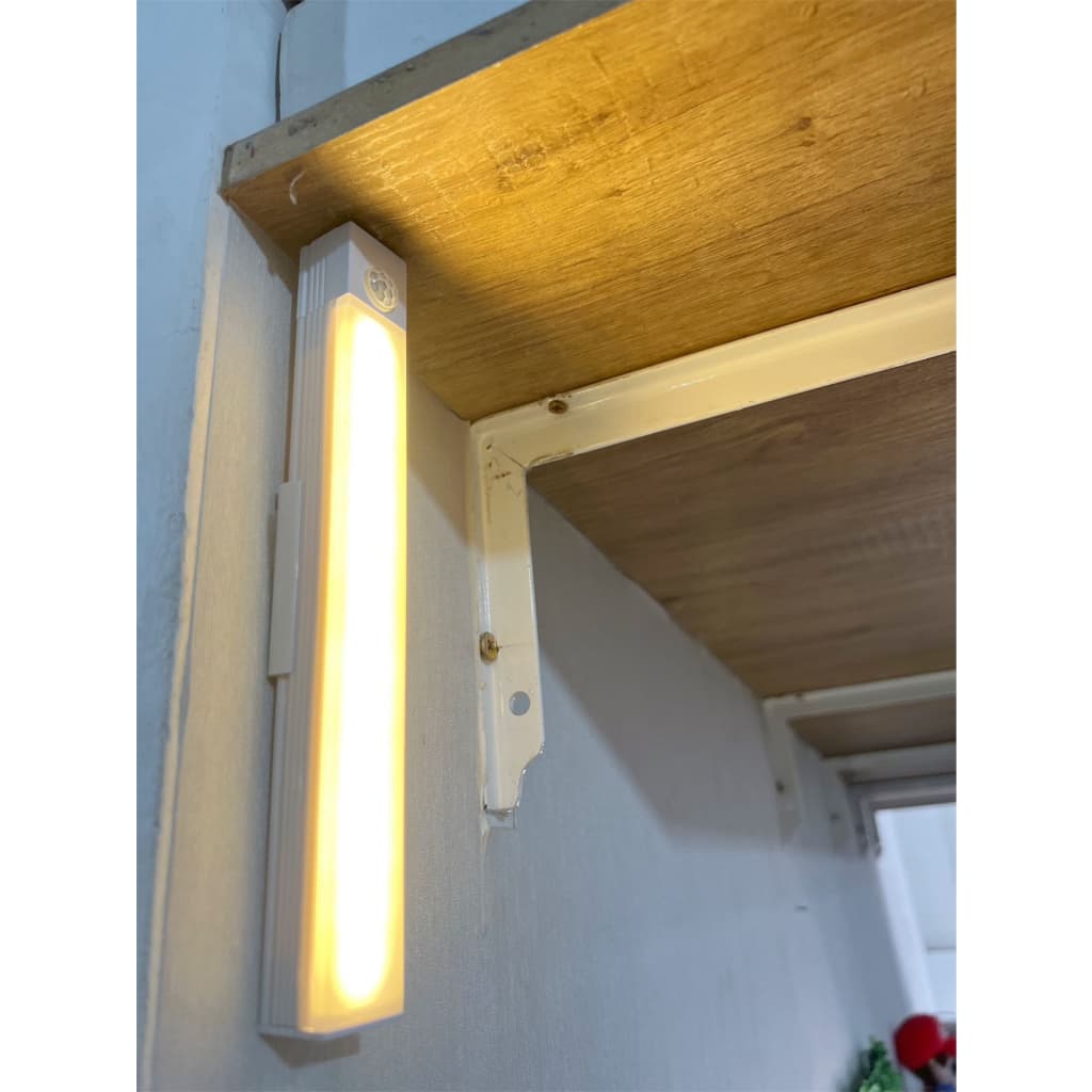 Luminaria abajur LED sensor de presenca recarregavel barra Led 20CM