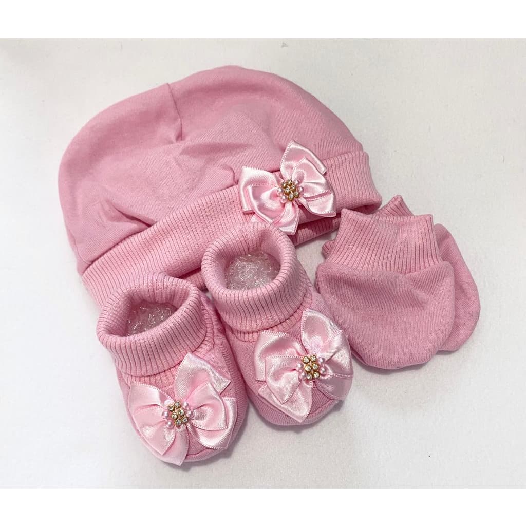 Kit Malha Bebê RN - Touca, Luvas e Sapatinho Rosa Iogurte » Leve, Macio, Enxoval, Saída Maternidade