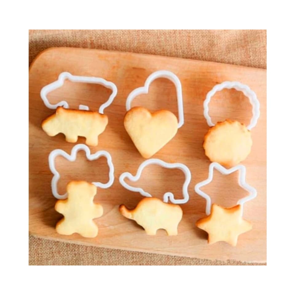 Kit com 6 Moldes para Biscoito Cortador Cookies Plástico Desenhos Massinha de Modelar
