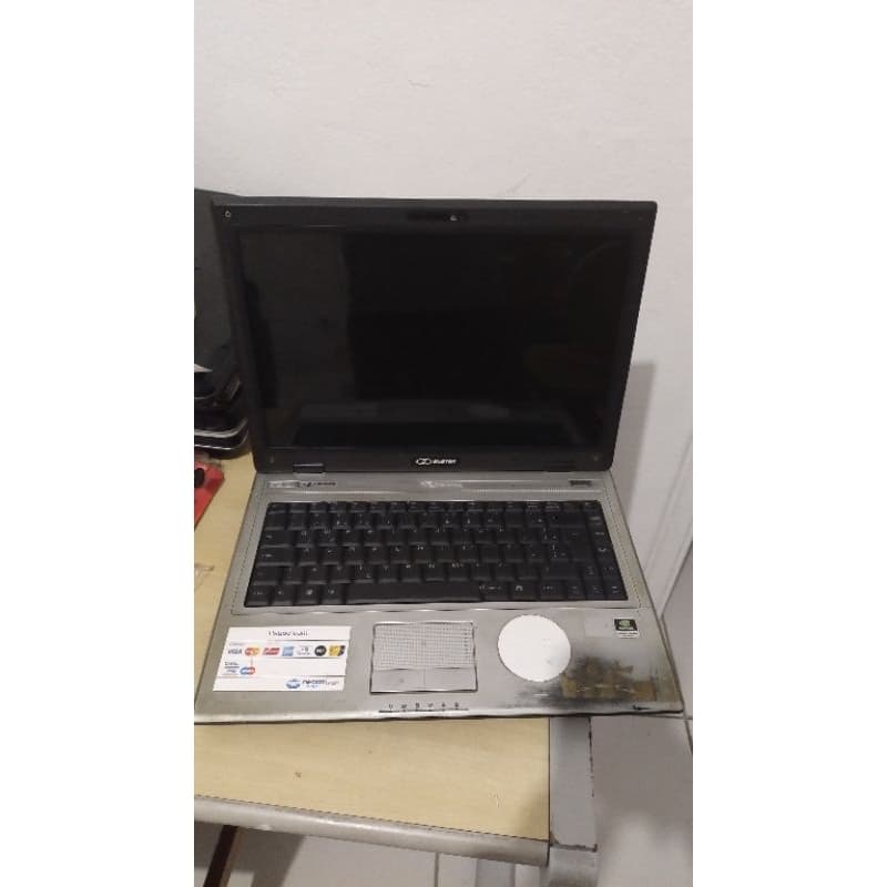 Notebook Hbuster 1401 210 com defeito