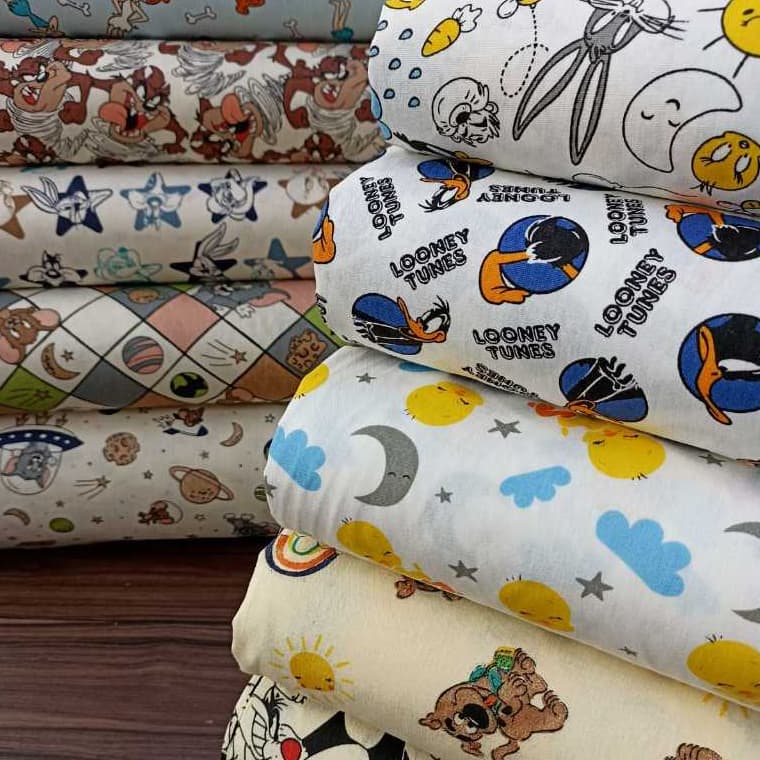 Tricoline Personagens Warner Bros 100% Algodão; 1,50mt Largura | Artesanato | Patchwork