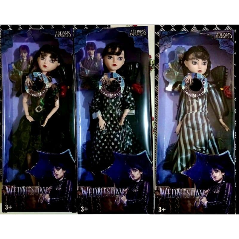 boneca Vandinha mede 30 cm musical articulada com mãozinha e escova pronta entrega lançamento 6,6