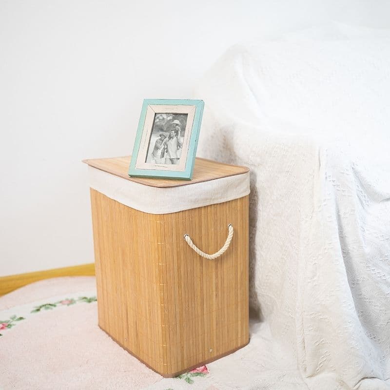 Cesto de Roupa Suja 57CM Lavanderia em Bambu com tampa Retangular Forrado com Alça Quarto Banheiro