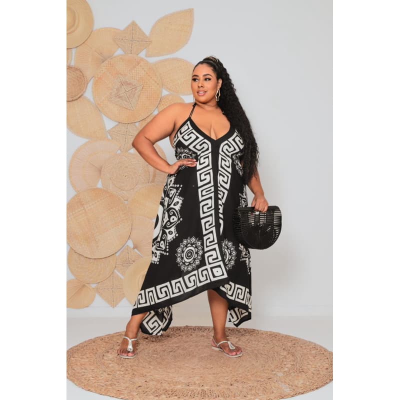 Vestido Plus Size Longo Indiano Feminino Preto e Brando Vestido Casual Para Verão Praia Costa Nua