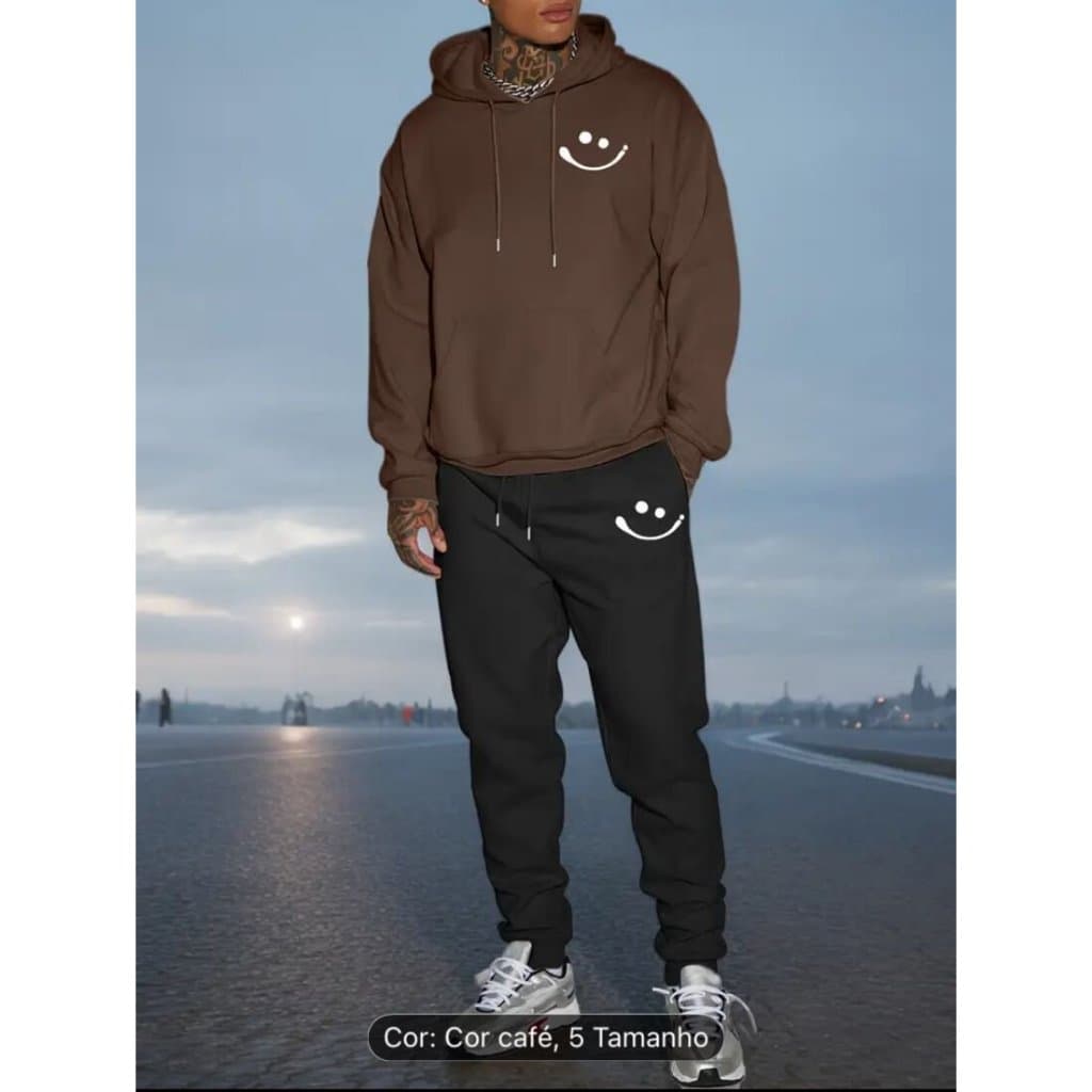 conjunto moletom e calça flanelada com capuz e bolso smile
