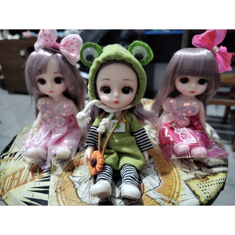 Mini Boneca Articulada