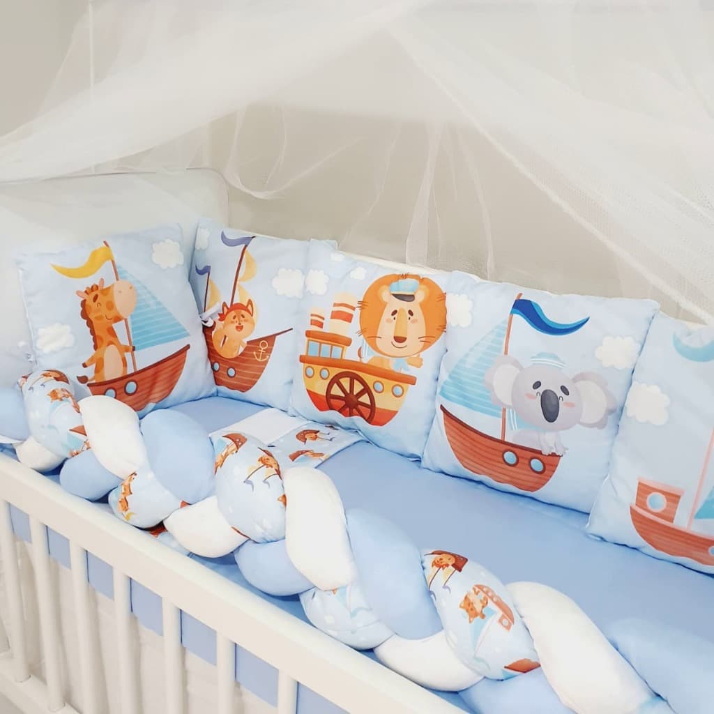 Kit Mini Berço com 12 peças + Saia de Berço Bebê Menino Barquinho