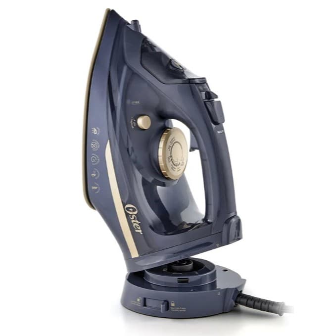 Ferro Passar Roupas A Vapor Sem Fio Oster GCSTCC5000 2 em 1 54 Saídas Vapor Base Cerâmica 220v