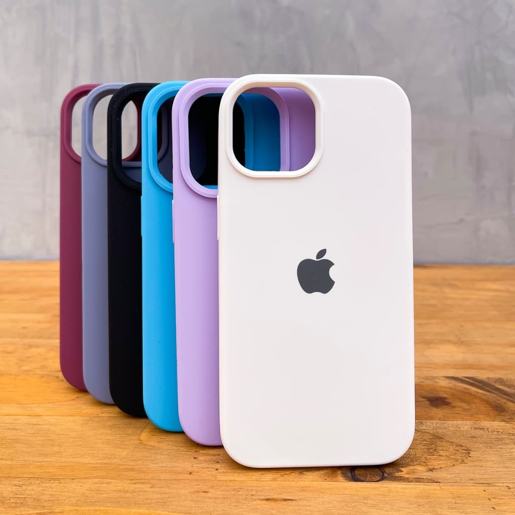 Capinha Celular Compatível com iPhone 16 Pro Max Silicone com interior aveludado Lançamento