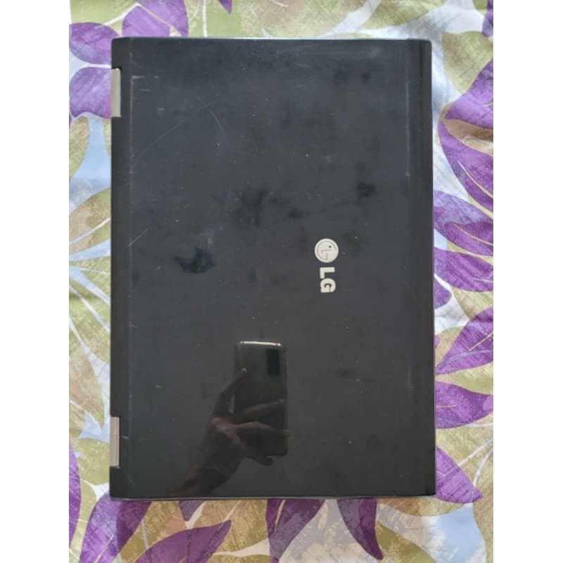 Notebook LGR490 sem bateria e sem HD