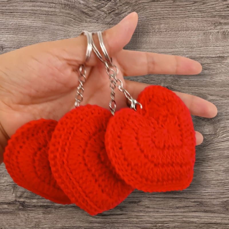 kit 3 Chaveiros de coração de crochê amigurumi artesanal