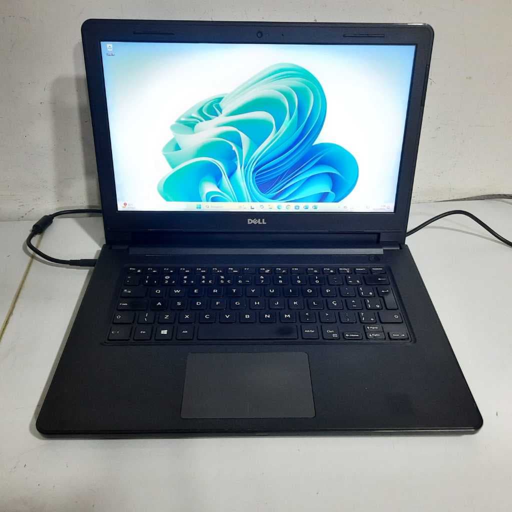 Notebook dell vostro 14 3468 Core i3 6006u 2.0ghz  Memoria 4gb ddr3 ssd 128gb