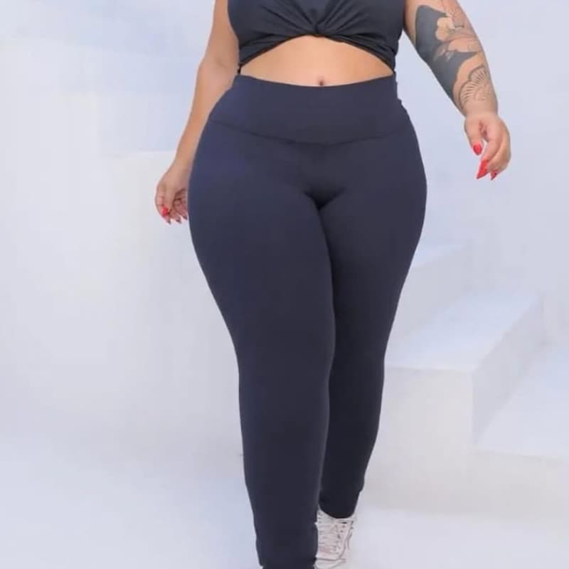 Calça legging plus size feminina preta suplex cintura alta academia fitness tamanhos grandes