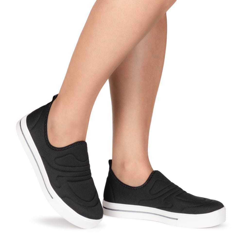 Tênis feminino calce fácil slip meia leve confortável sapato preto lançamento original casual barato