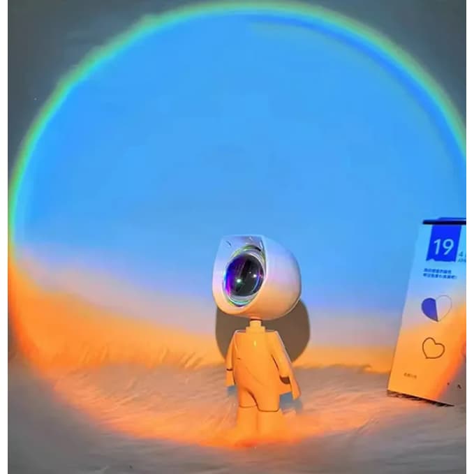 LUMINÁRIA ASTRONAUTA DE LED USB LUMINÁRIA ROBÔ 360º 13X6CM - C3B CB3889