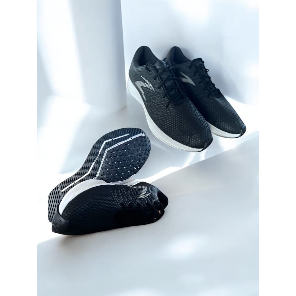 Tênis Preto Designer Esportivo Moda Masculina Dia a Dia Confortável e Macio Thrive Calçados Online