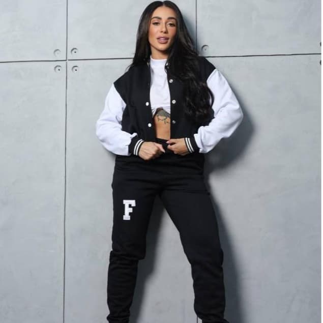 Conjunto Moletom Feminino College Preto Nude Premiun Alta Qualidade Conjunto Frio Inverno Blusa Calça Frio Moda Gringo