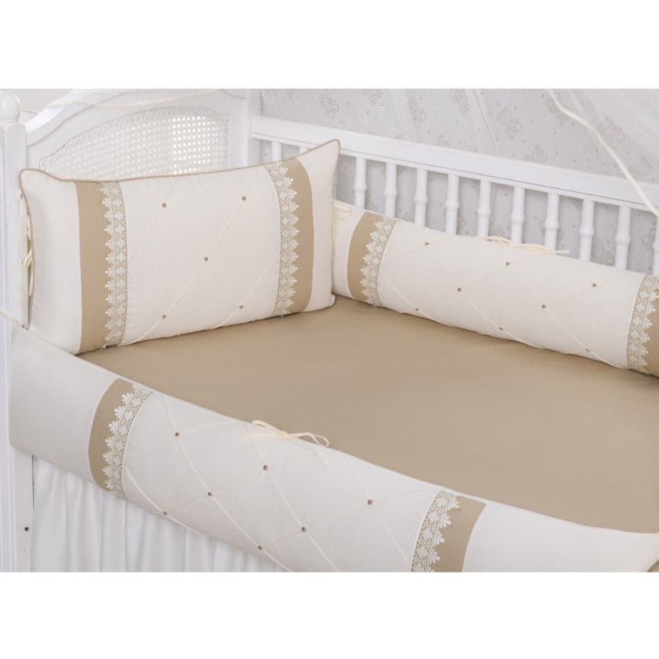 KIT ENXOVAL PARA BERÇO BEBÊ  - 519 VÁRIAS CORES -BORDADO COM GRIPIER  DELICADO - JA ACOMPANHA A SAIA