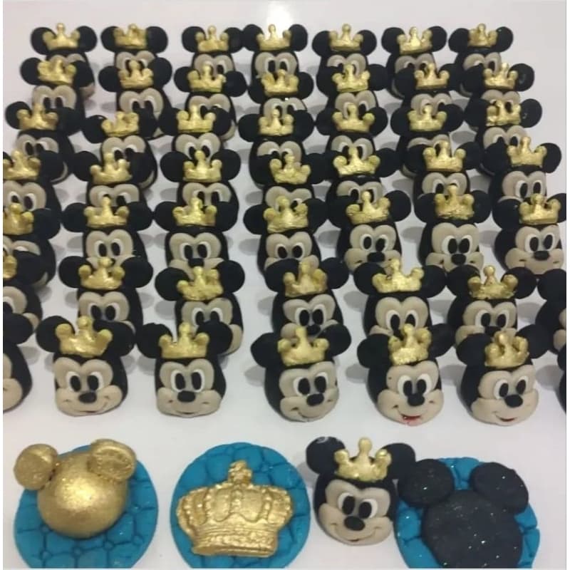 Docinho modelado de leite em pó no tema Mickey. 10 unid. Doce de leite ninho . Pasta Americana
