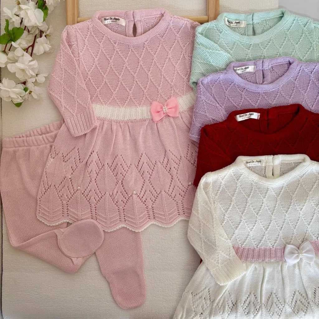 Vestido com Calça Pezinho e Faixinha Bebê Menina Tricô Maternidade/Princesa Bordado Perolas