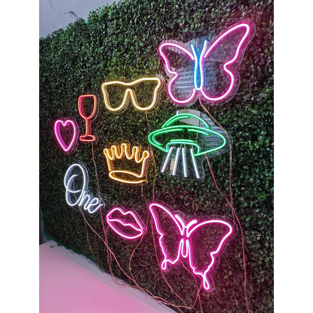 Luminária Placa Led Neon Diversos modelos decoração Bivolt 110-220 led
