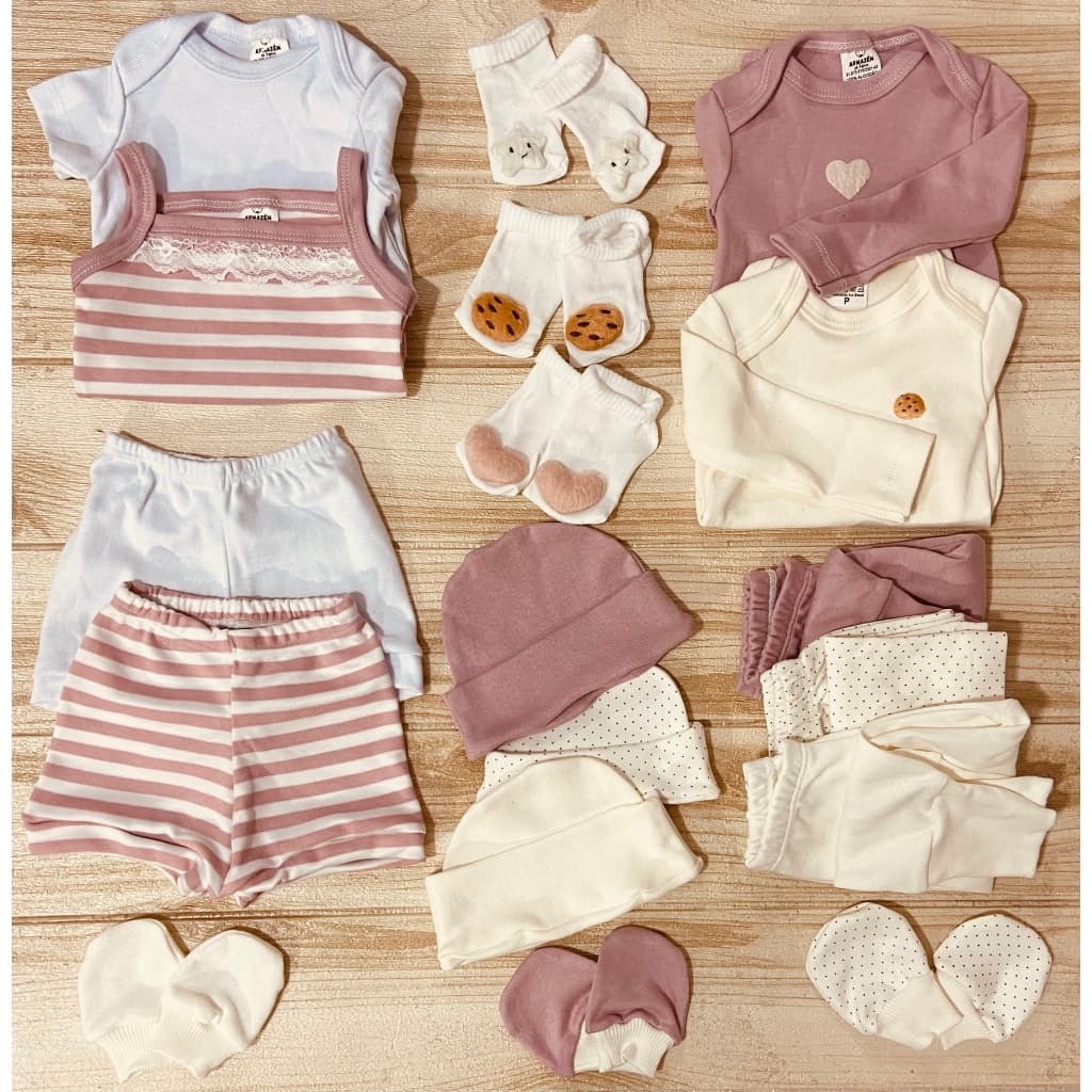 Kit Capsula Enxoval 18 Peças Roupa De Bebê pronto para Maternidade  Minimalista Boho Rosê Coração