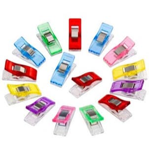 Prendedor de Tecido Patch Plástico Colorido PEQUENO – Kit C/ 10/20/50 un | Costura e Patchwork